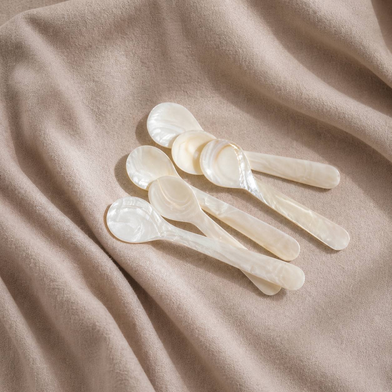 Mother of Pearl Caviar Spoon